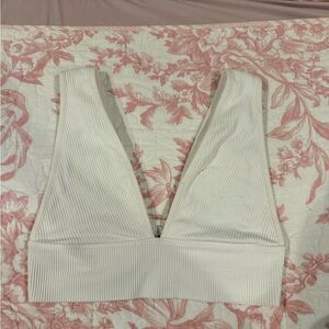Garage Ribbed Cream Crop Top